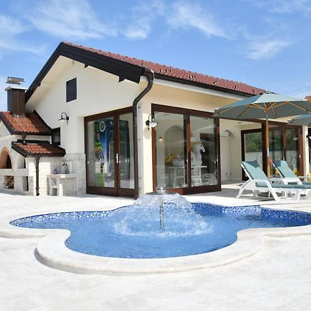Villa Magic Sa Tilava Екстер'єр фото